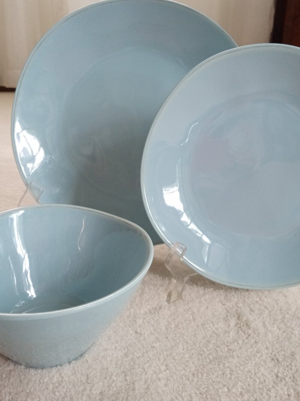 CRATE + BARREL - "Marin" Melamine -- Robin's Egg Blue -- 4 sets